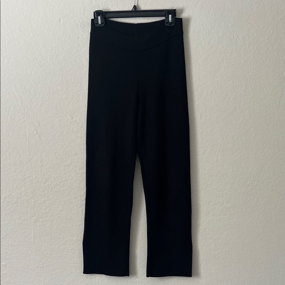 Like New! L'Academie Black Pull On Pants Split Hem in Size S